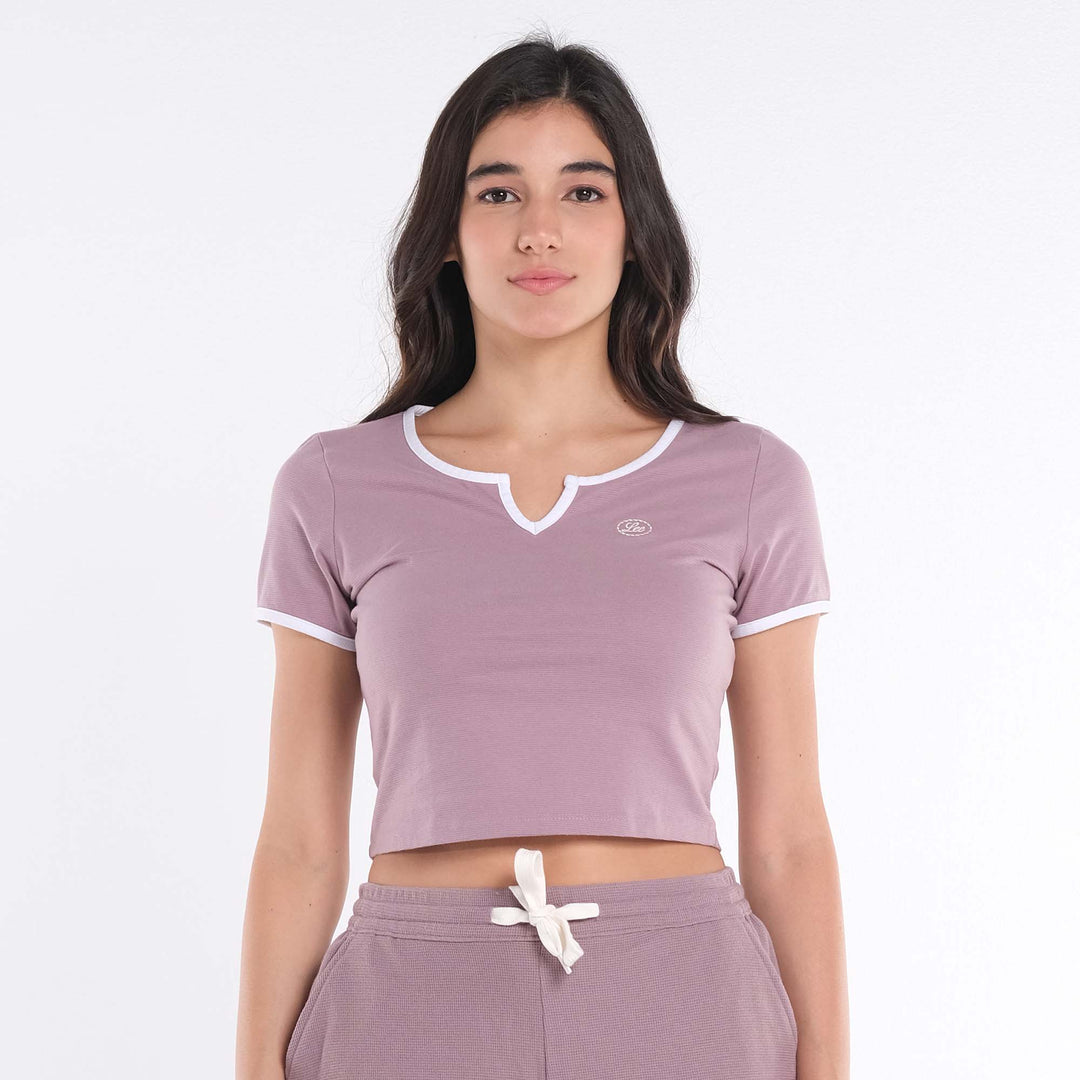 WOMENS FITTED CROP TOP WITH V-NOTCH NECKLINE