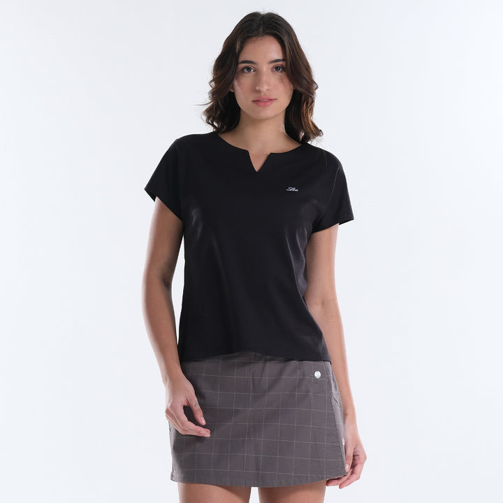 LEE LADIES MODIFIED V-SHAPED NECKLINE TOP WITH SMALL LOGO