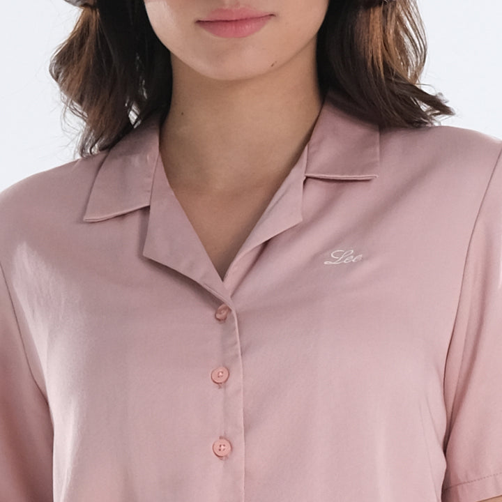 LEE LADIES SEMI CROPPED POLO WITH SMALL LOGO SCRIPT